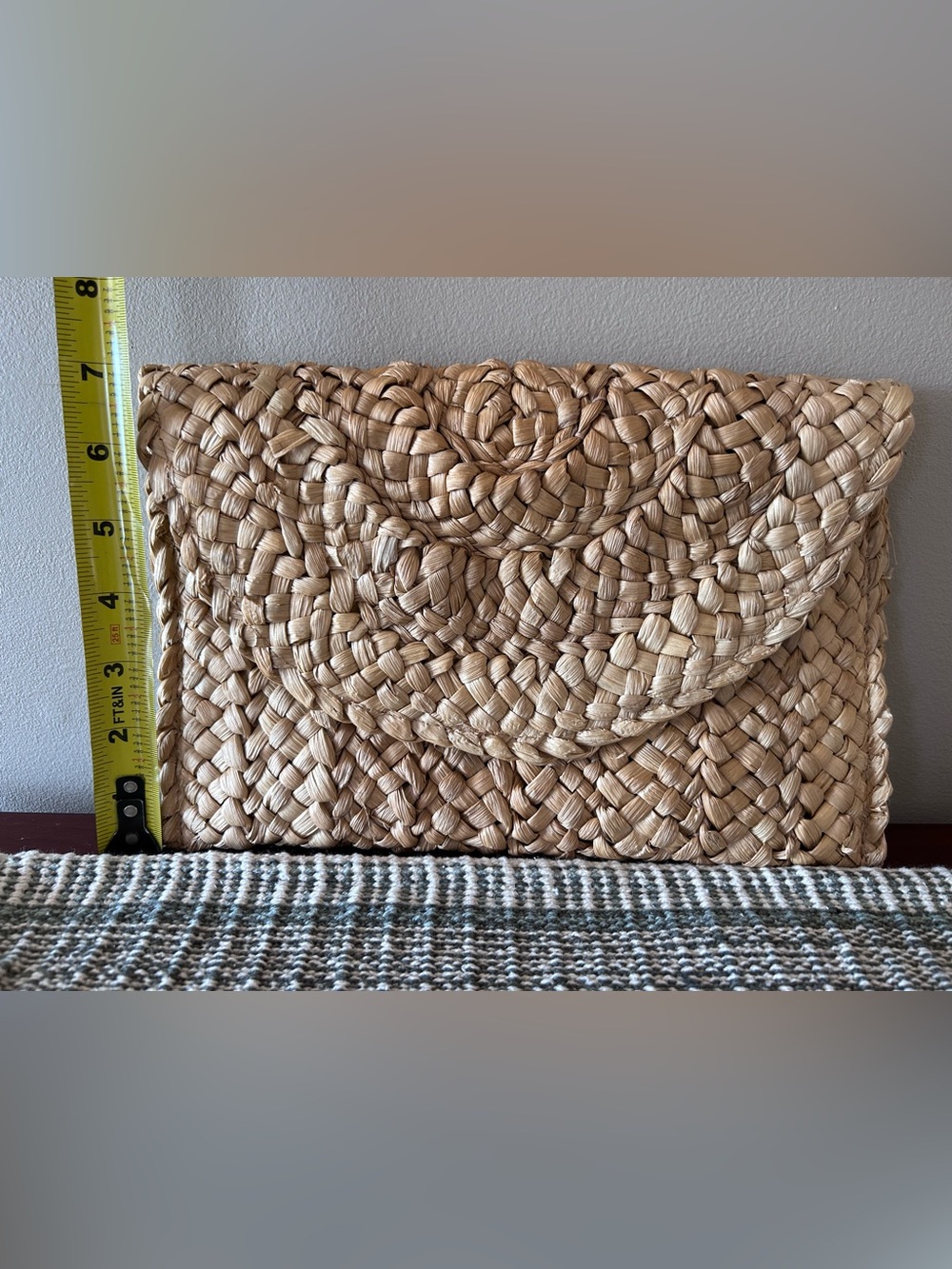 Woven Straw Clutch Bag - Natural Beige